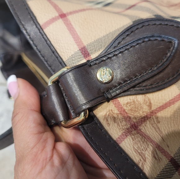 BURBERRY**NOVA CHECK**TOTE - Picture 14 of 16